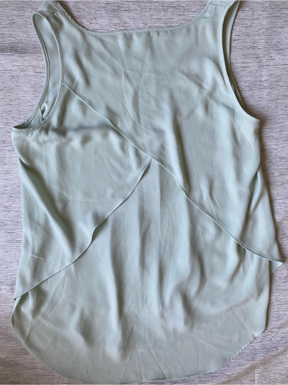 Women's XS Blouse Bundle Banana Republic & Ann Taylor EUC - Picture 7 of 14